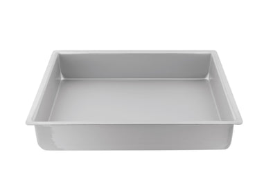 Rectangular Cake Pan <br>Hard Anodised Aluminium <br>22.5 x 30 x 7.5cm