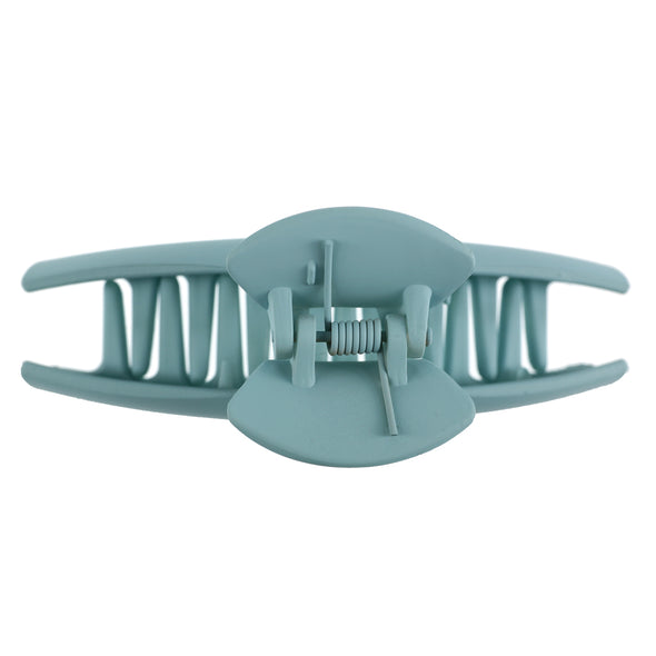 Ullu Eleanor Hair Claw <br>Size: 9.8 x 3.6 x 5cm <br>Matte Light Blue